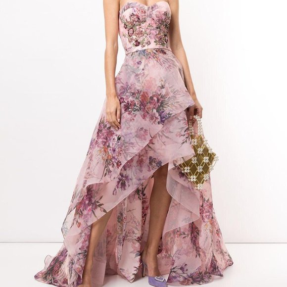 ISO Marchesa gown - Picture 2 of 2